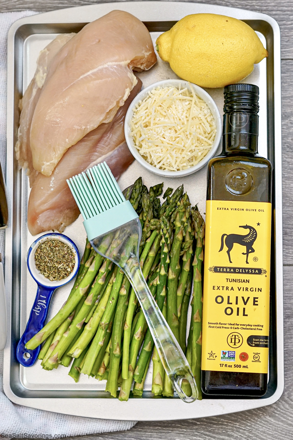 simple ingredients for this chicken and asparagus sheet pan recipe