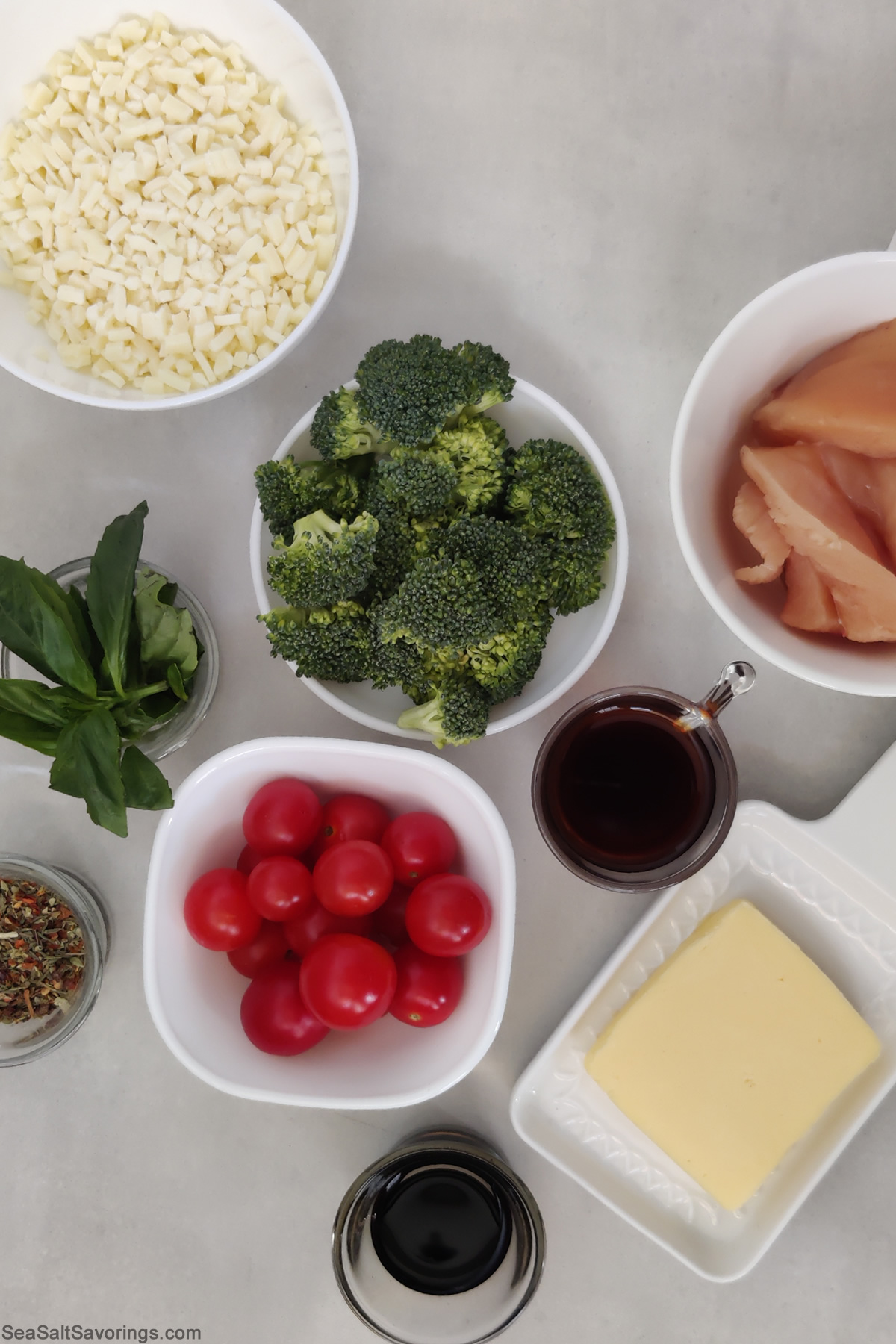 all the ingredients for this chicken recipe on a table