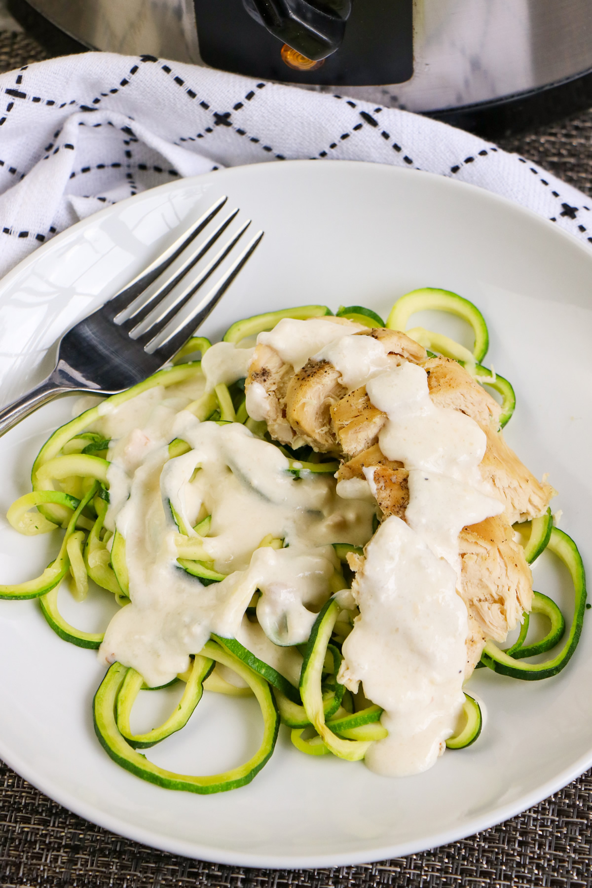 Slow Cooker Chicken Alfredo